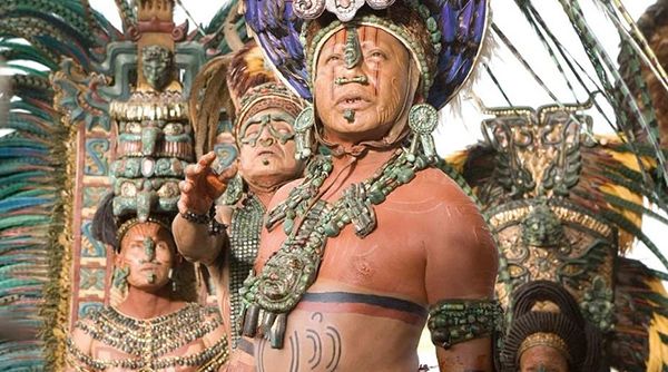 ¿Cuáles son las principales características de los aztecas?